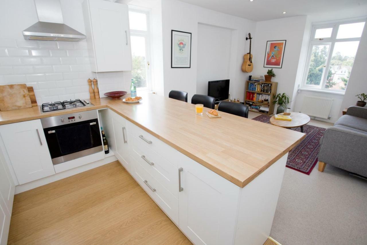 Bright 2 Bedroom Apt - Great Location - Free Parking Bournemouth Luaran gambar