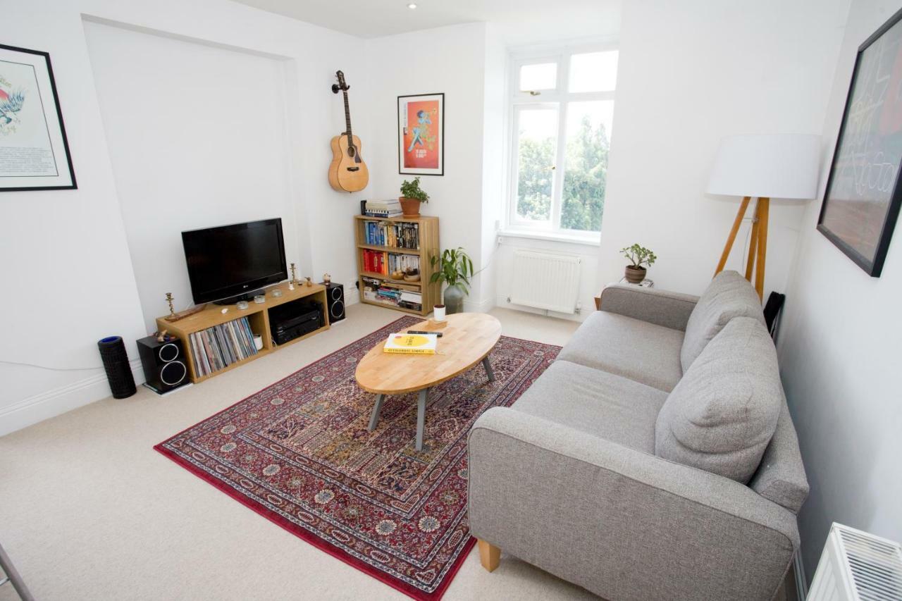 Bright 2 Bedroom Apt - Great Location - Free Parking Bournemouth Luaran gambar
